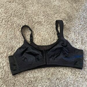 - Woman’s playtex bra